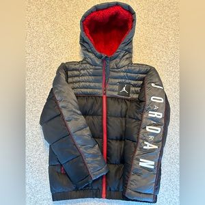 Jordan Boys' Color Blocked Air Puffer Jacket